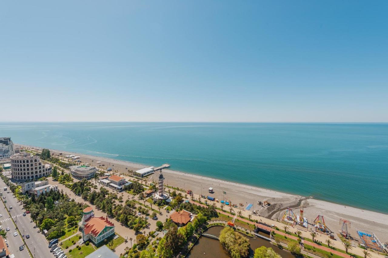 Aparthotel ~ Orbi City ~ Batumi Esterno foto