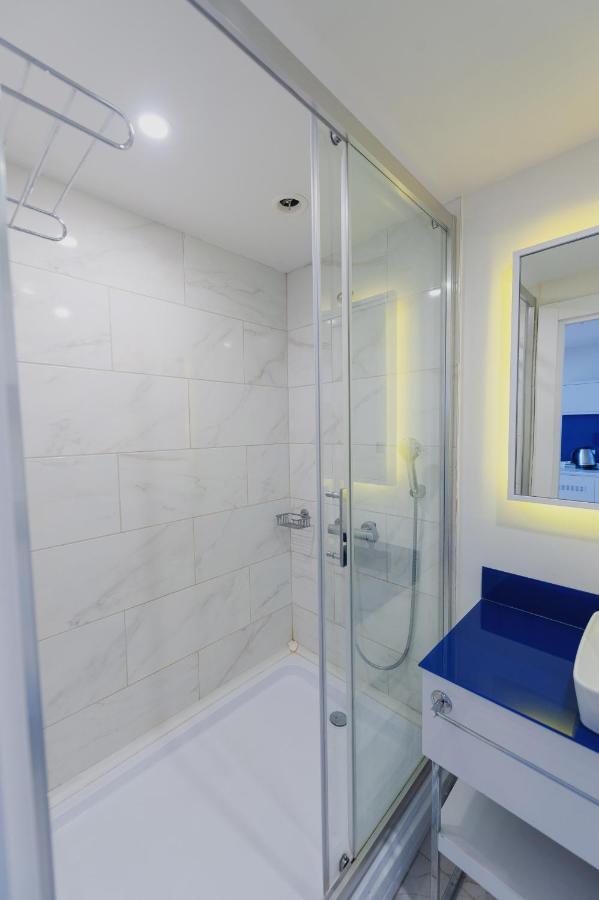Aparthotel ~ Orbi City ~ Batumi Esterno foto