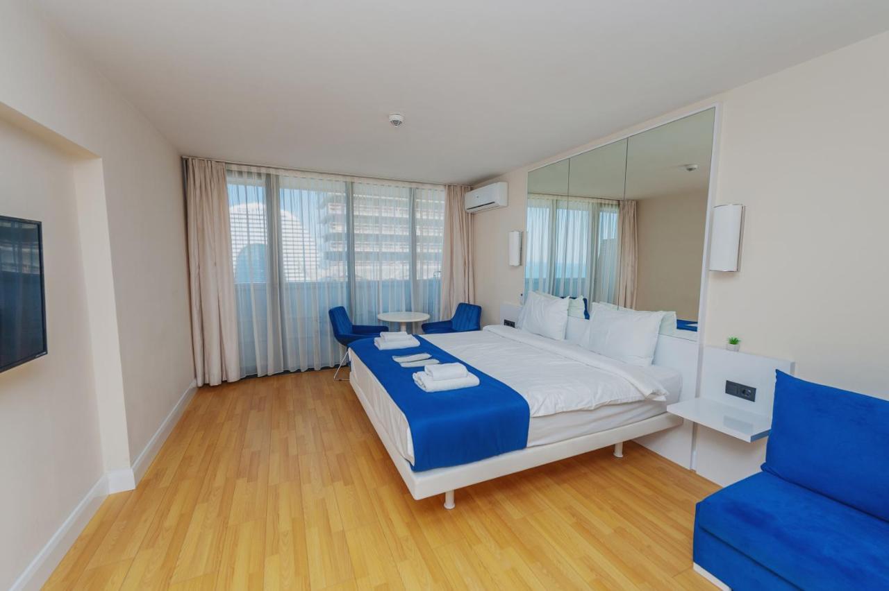 Aparthotel ~ Orbi City ~ Batumi Esterno foto